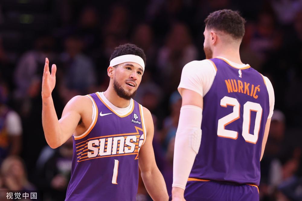 保持在接近 保持在接近