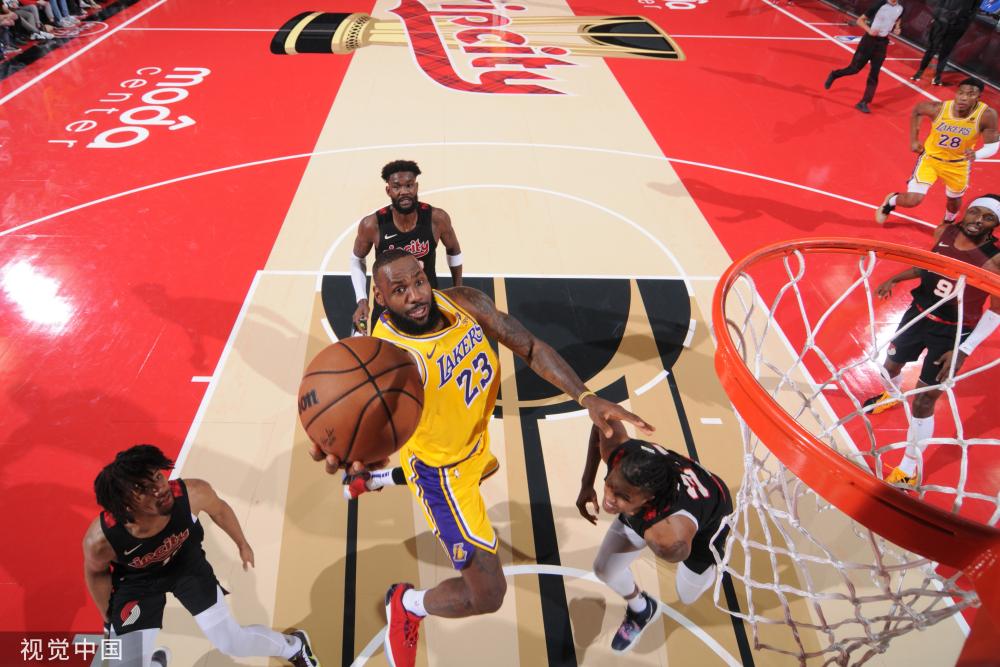 足坛一夜动 足坛一夜动